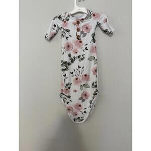 Caden lane gown 0-3m 
(Not bamboo) it’s a soft brushed fabric